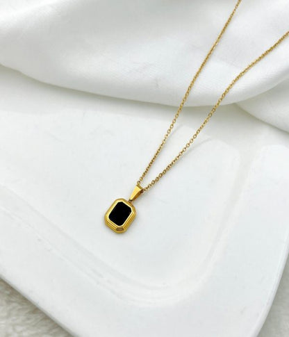 Zirkon Nug With Golden Chain Pendent | Adjustable Size Necklace For Girls & Women